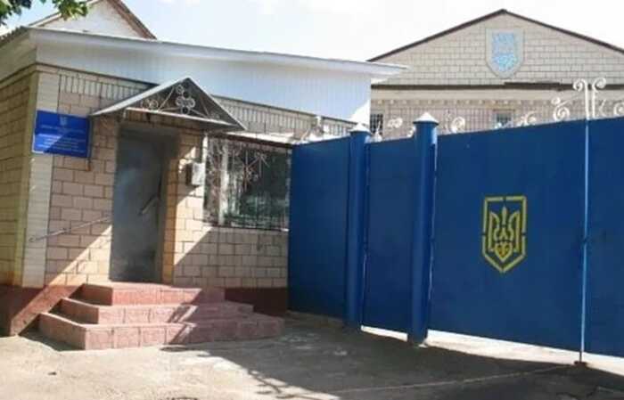 У Чернігові суд виправдав чоловіка, якого обвинувачували у встановленні злочинного впливу в СІЗО