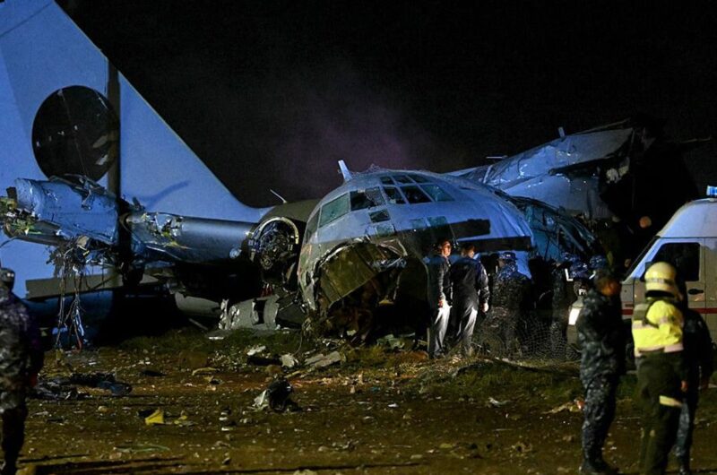 У Болівії розбився літак, завантажений грошима