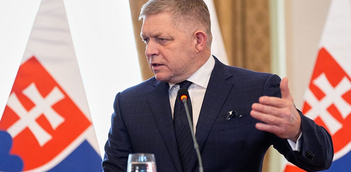 Фіцо готовий зустрітися з Зеленським в одній з країн ЄС