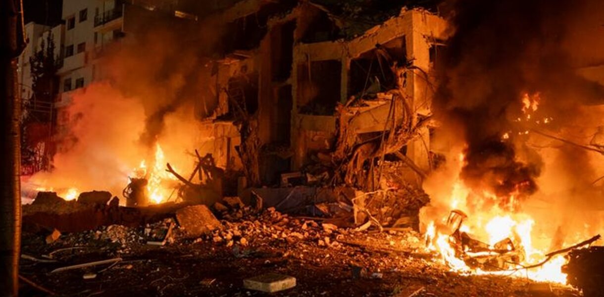 Іран атакує: у Катарі, ОАЕ й Ізраїлі чутно вибухи