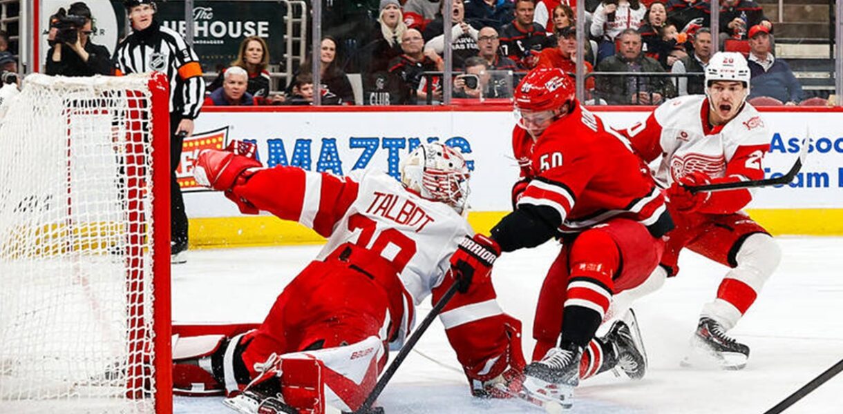 НХЛ: успіх Кароліни та Колорадо, фіаско Детройта