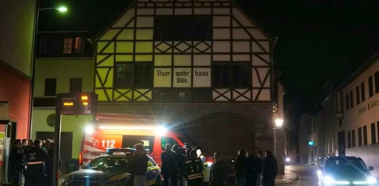 У Німеччині метеорит пробив дах будинку: падіння бачили в кількох країнах