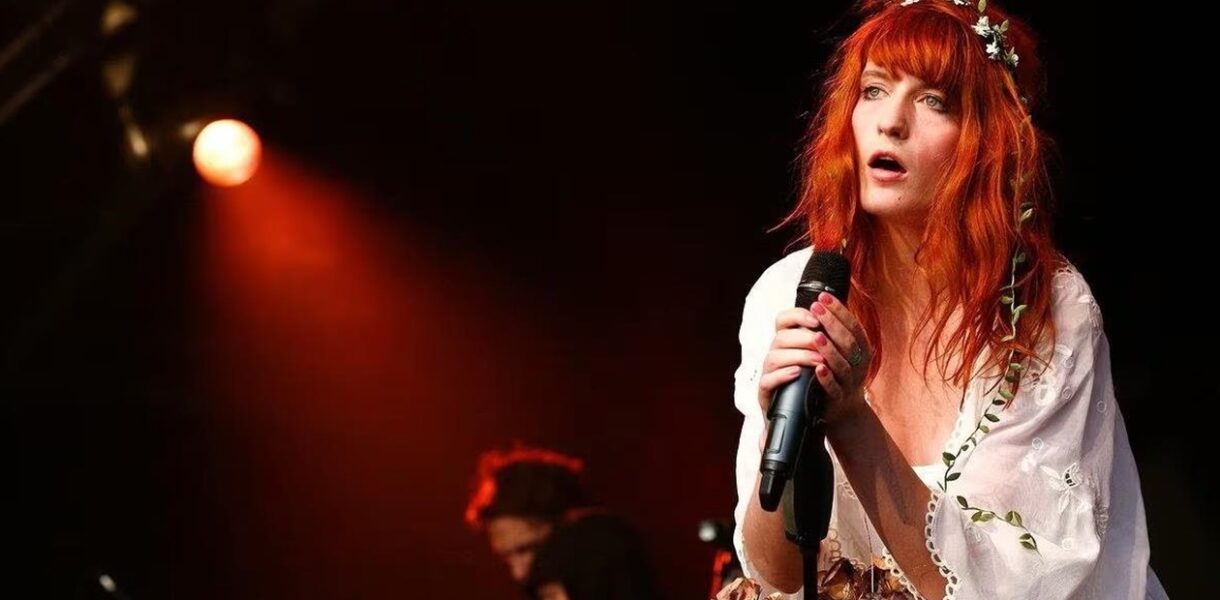 Флоренс Велч захистила український прапор на концерті у Празі