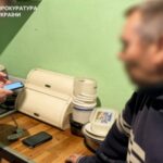 Буковинець змушував дітей створювати порно