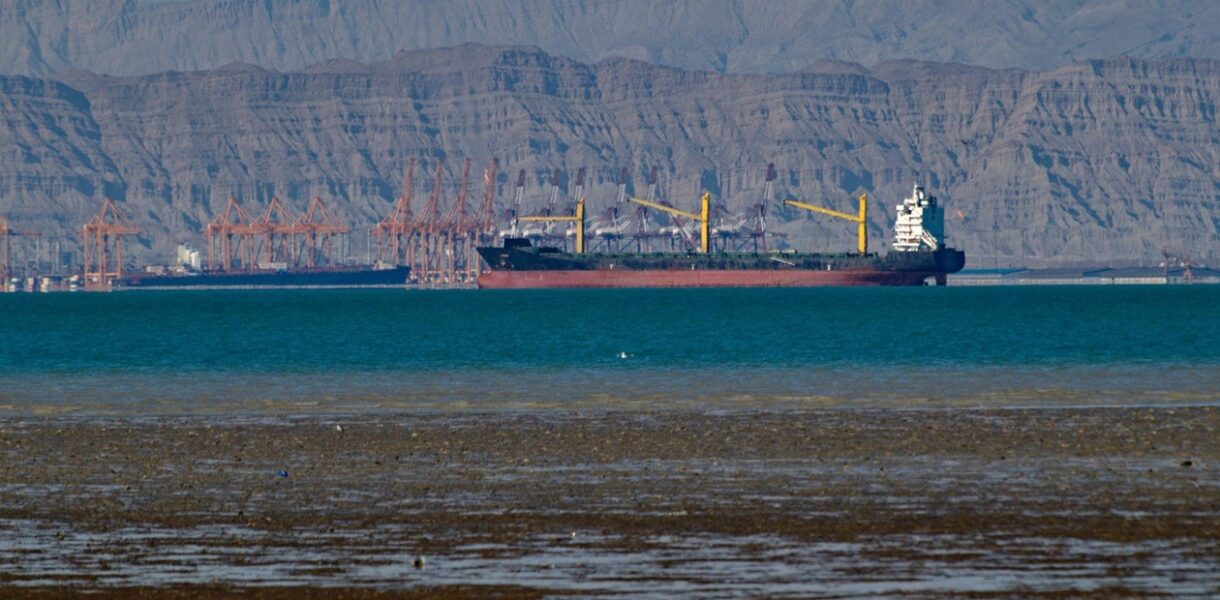 Індія купила в Ірану нафту після зняття санкцій США - ЗМІ