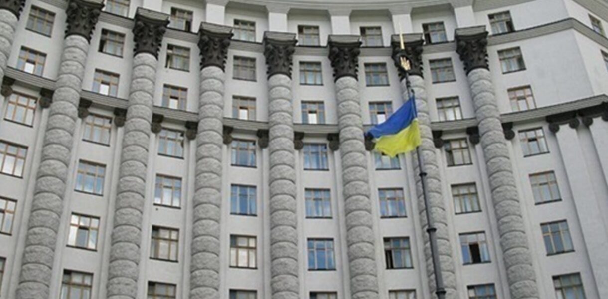 Уряду пропонують нові обмеження для гри військових в азартні ігри