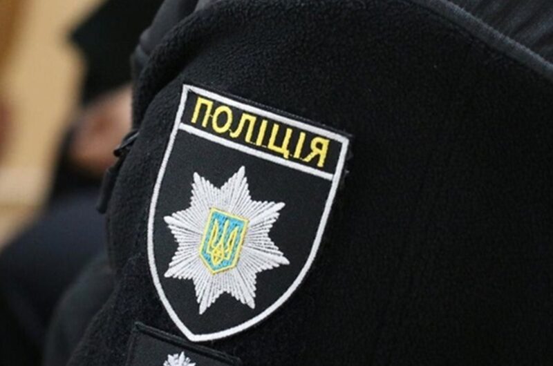 Відкрито провадження щодо поліцейських, які втекли під час теракту в Києві