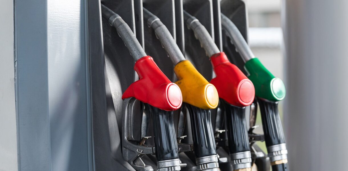 В Україні знизилися ціни на пальне
