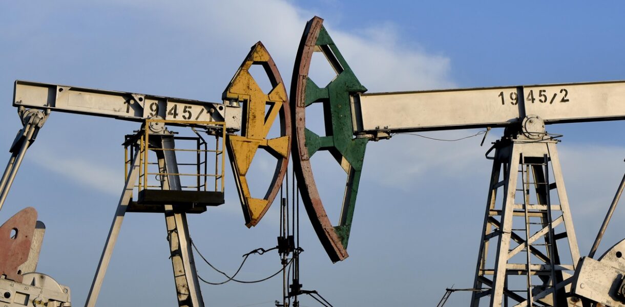 Росія рекордно скоротила видобуток нафти через атаки дронів - ЗМІ