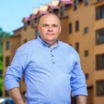 Схема Олександра Миклуша: як ексрегіонал змушує мешканців Нетішина вдруге купувати землю під їхніми будинками