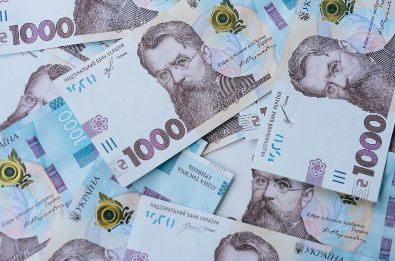 Податкова у квітні перевиконала "план" на 4,2%
