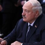 Атаки на НПЗ: Лукашенко пообіцяв "підставити плече" Росії