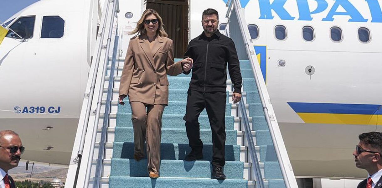 Зеленський прибув на саміт НАТО в Анкарі