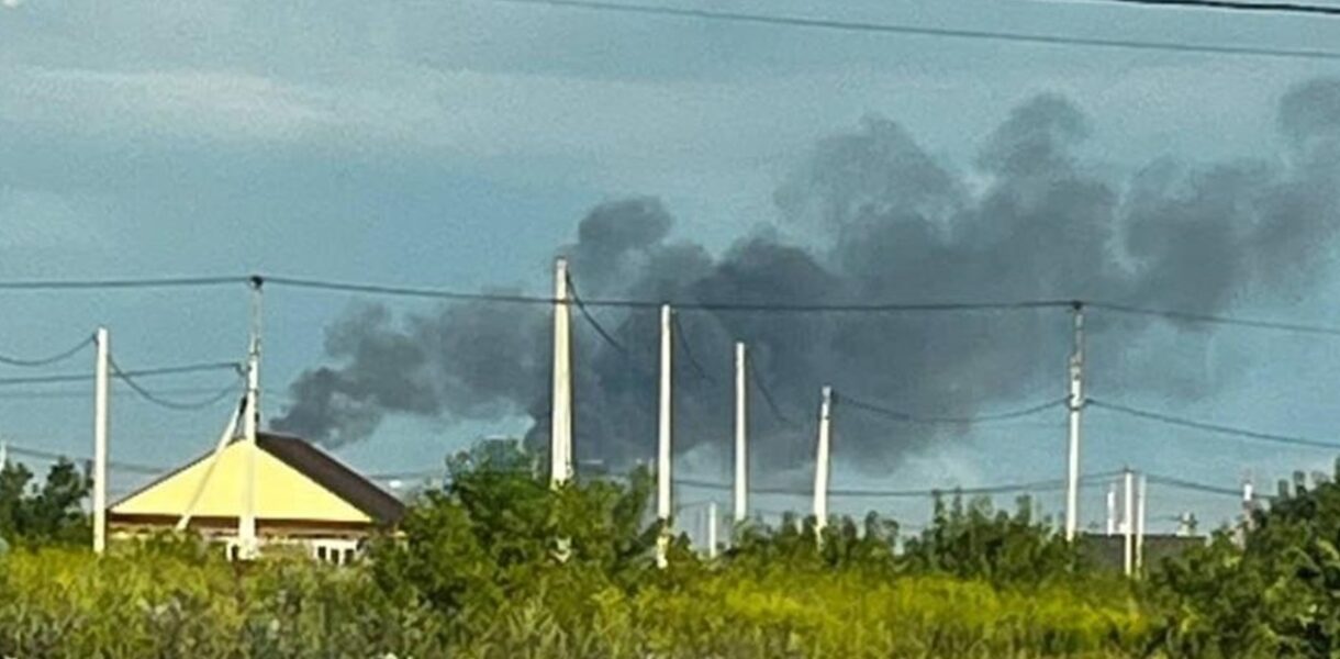 В російському Салаваті атакований НПЗ - соцмережі