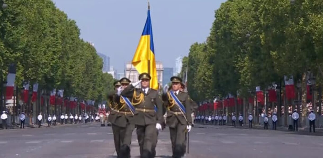 ЗСУ пройшли маршем на параді у Парижі