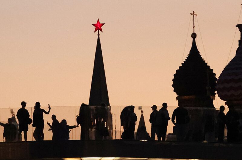 Російські багатії кинулися рятувати статки від Кремля- ЗМІ