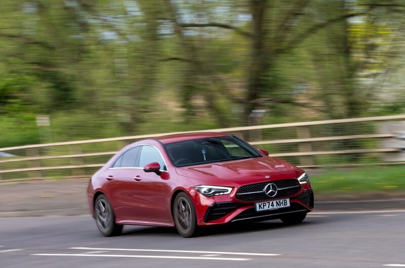 У США можуть заборонити продаж Mercedes