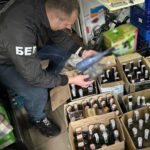 На Львівщині викрили підпільний цех із виробництва фальсифікованого алкоголю
