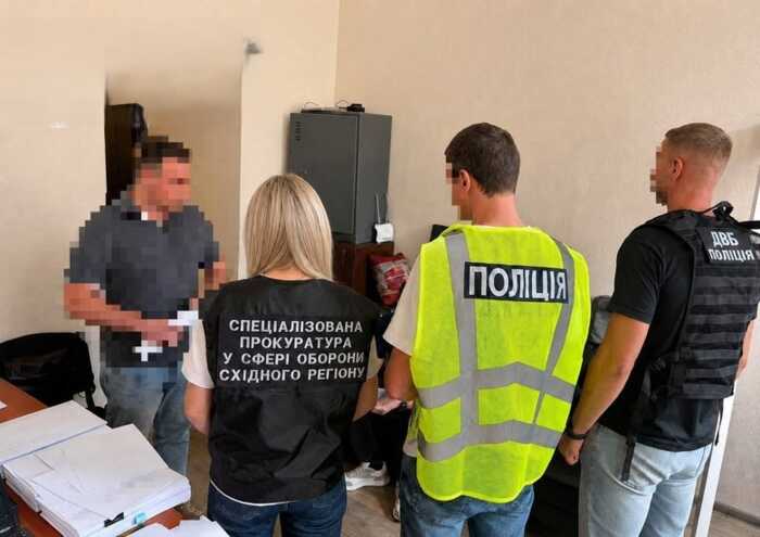 Знімав з обліку без мобілізації: екскерівника районного ТЦК Харкова викрили на махінаціях з даними 10 осіб