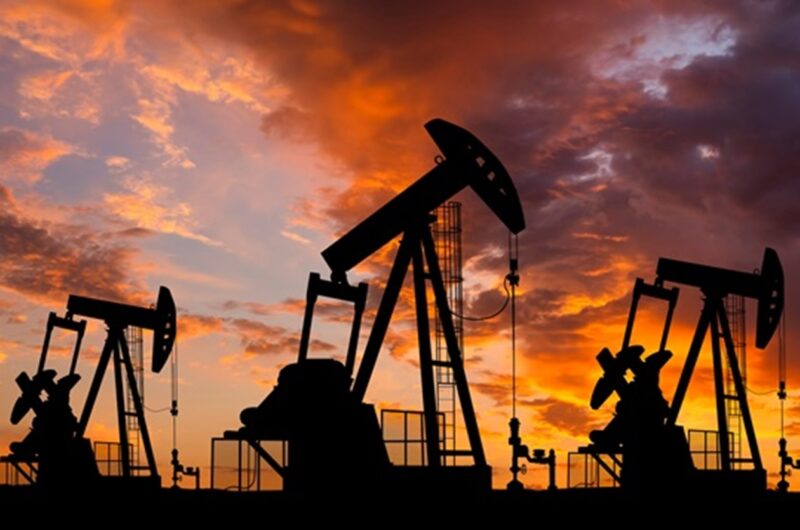 Нафта відреагувала на нові ризики для постачання на Близькому Сході