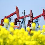 Нафта дешевшає третій день поспіль