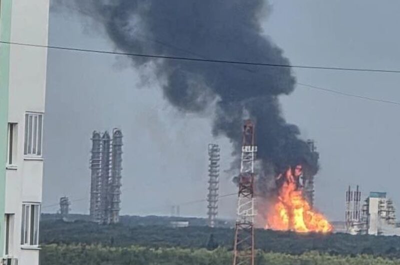 Дрони уразили нафтохімічний завод у Сибіру