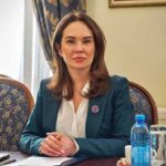 Мудра, яку підозрюють у легалізації 150 мільйонів гривень, хотіла сховати валізу коштовностей у Микитася