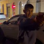 У Львові підлітки з пістолетом погрожували перехожим