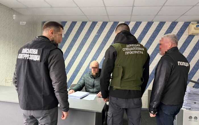 «Бойові» на понад 9 мільйонів гривень: командира військової частини та підлеглих судитимуть за зловживання