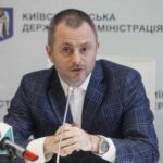 Автівка поза декларацією, нерухомість на десятки мільйонів і золоті злитки: що приховує голова Деснянської РДА Бахматов