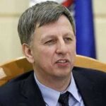 Суд поновив арешт 24,8 мільйона доларів і цінних паперів, пов’язаних з екснардепом Макеєнком