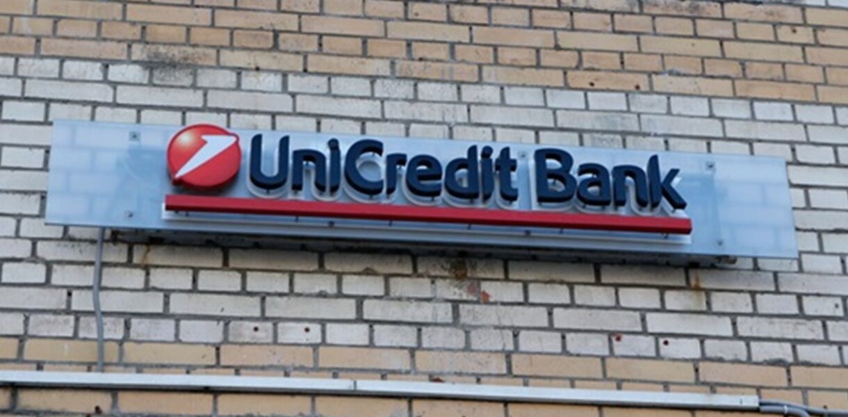 UniCredit готує вихід із Росії: Путін дозволив продаж банку