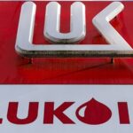 США продовжили послаблення санкцій проти Лукойлу