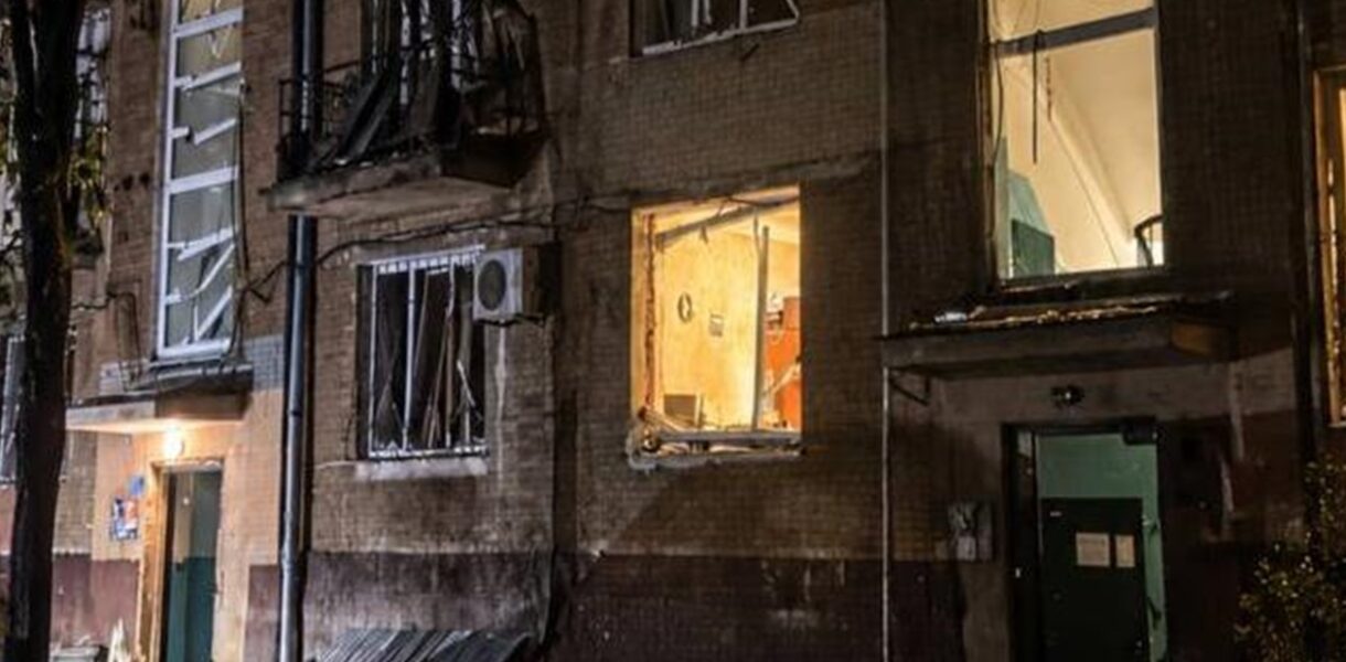 У Запоріжжі БПЛА влучив у будинок, є жертва